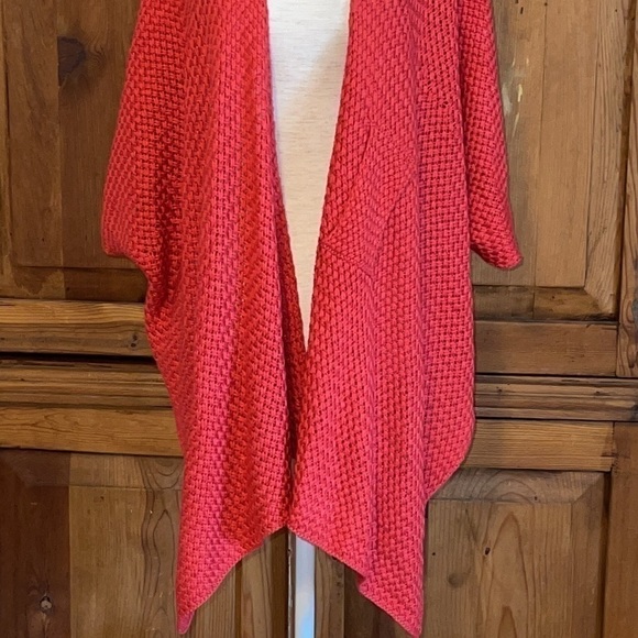 H.P 🧚‍♂️CORAL ONE SIZE KNITTED CARDIGAN/ WRAP/ KIMONO - Picture 4 of 16